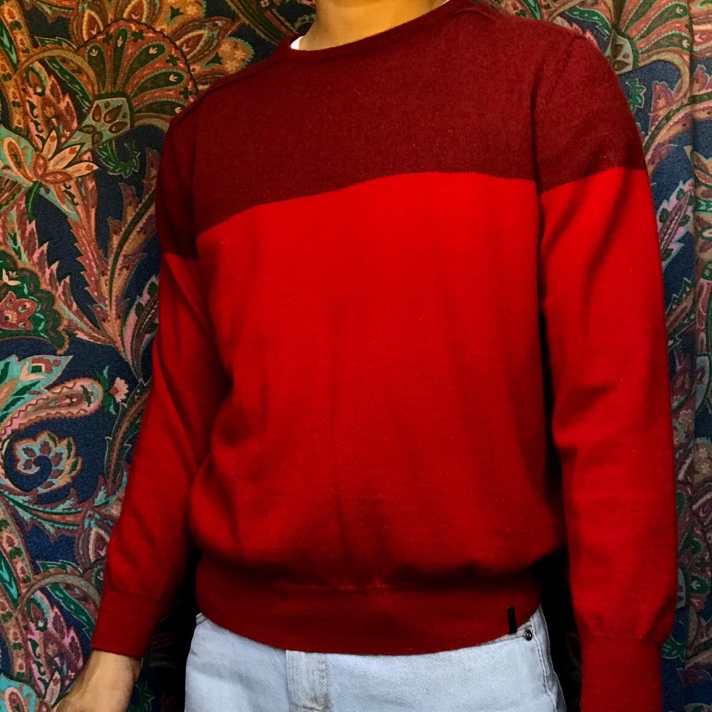 VINTAGE CALIVN KLEIN sweater!!!!!!!!!!